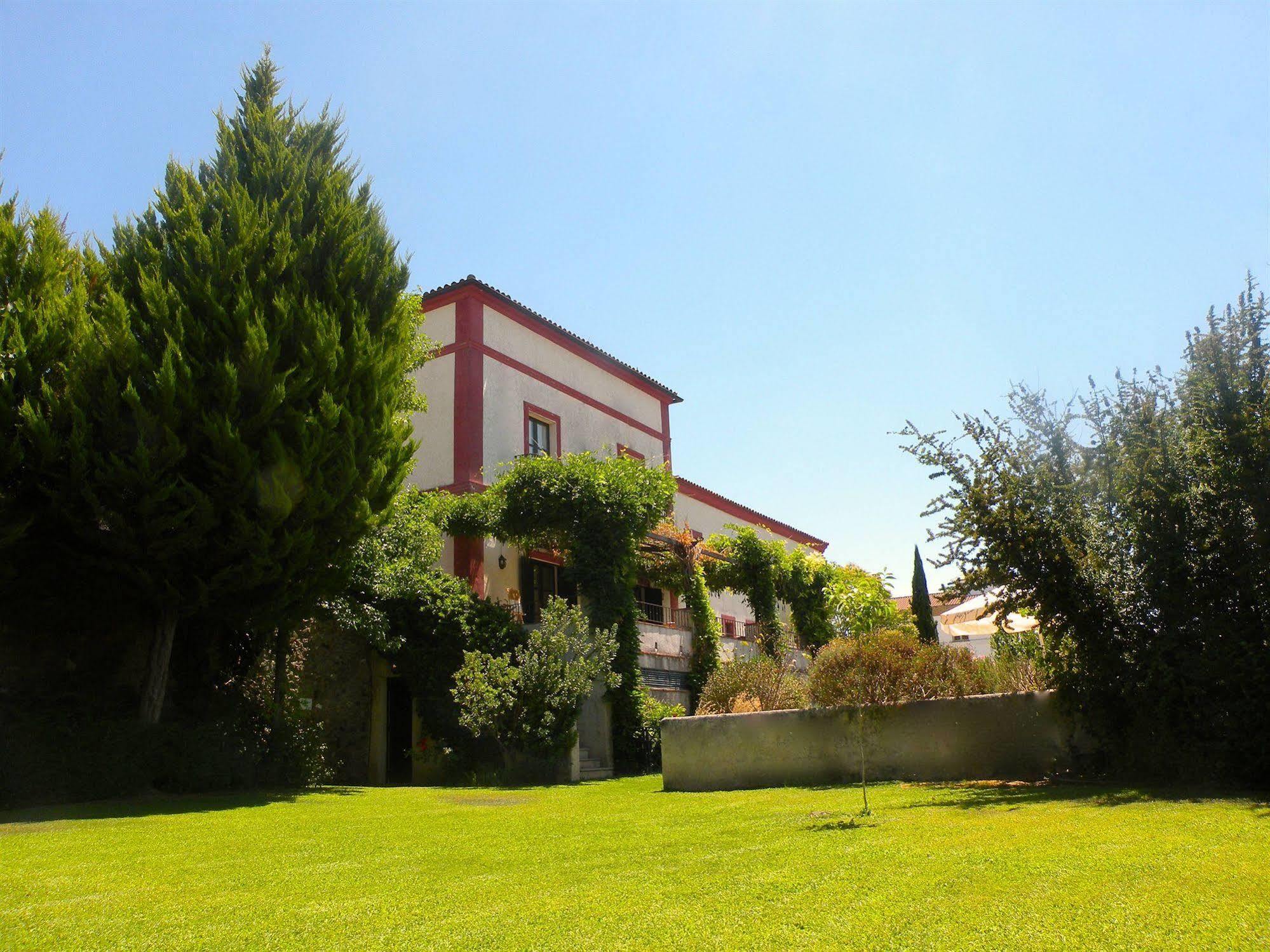 Hotel Posada De Valdezufre Aracena Exterior photo